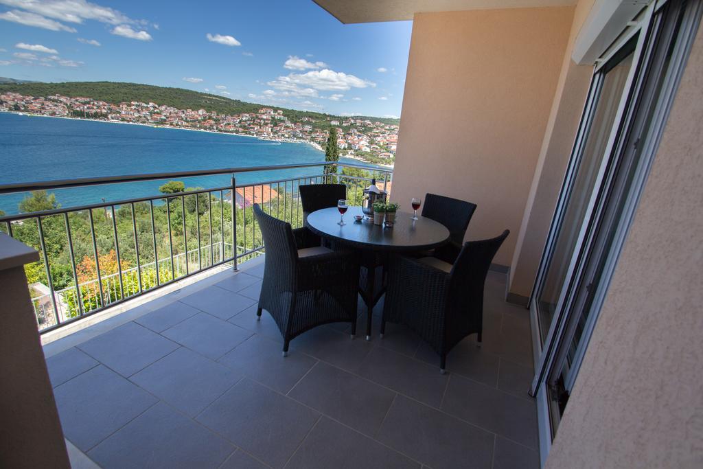 Apartments Kelic Trogir Quarto foto