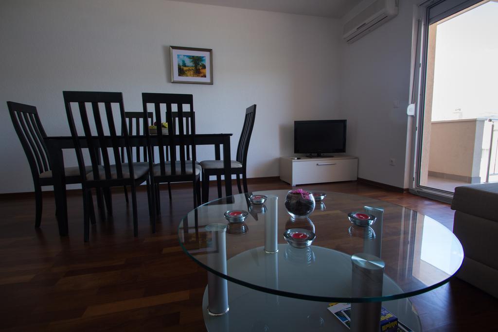 Apartments Kelic Trogir Quarto foto