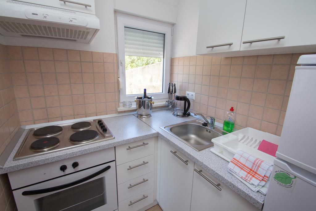 Apartments Kelic Trogir Quarto foto