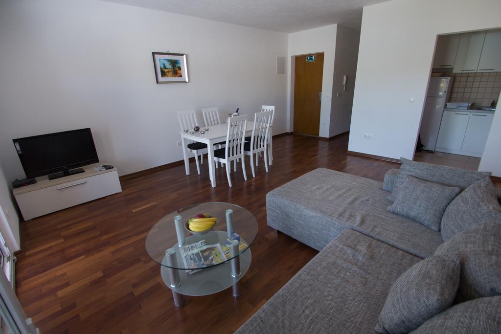 Apartments Kelic Trogir Quarto foto